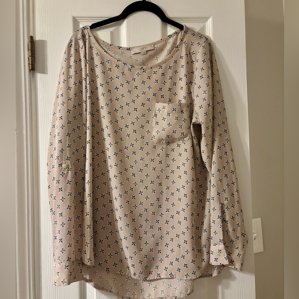 Loft Cream/ Blush Long Sleeve Blouse with Pattern